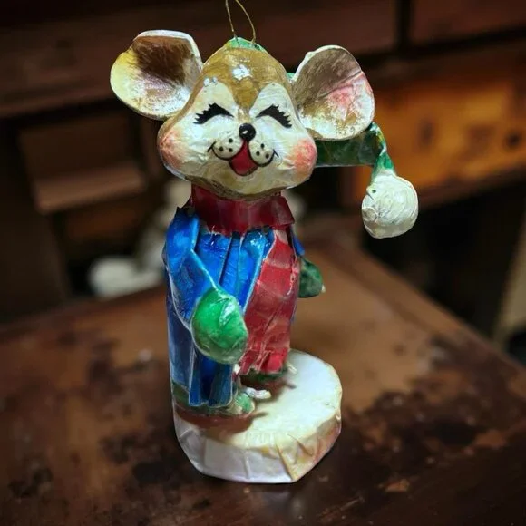 3 Vintage Kitschy Caroling Mice Ornaments in Original Box Christmas Decor - Picture 4 of 11